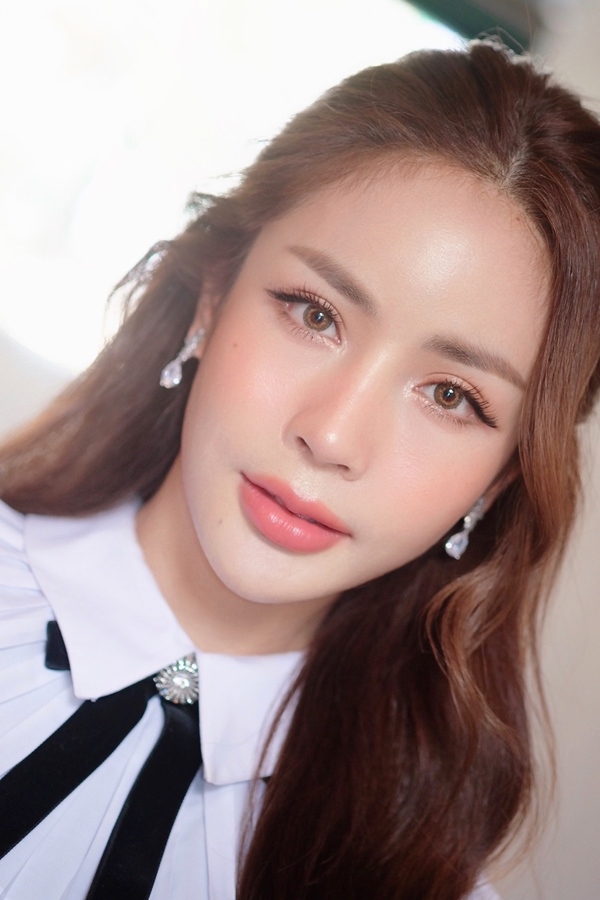 ทำตาสองชั้น เปิดหัวตา เปิดหางตา 30_6_23 (2).jpg
