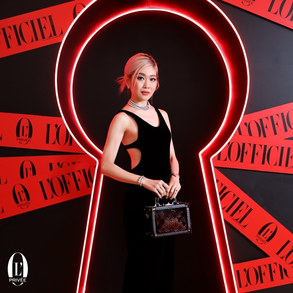 หมอรวงข้าว L'Officiel (2).jpg