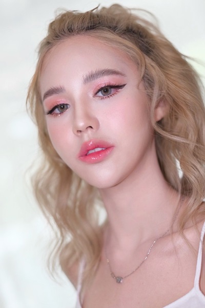 เปิดหัวตา เปิดหางตา 2 (1).jpg