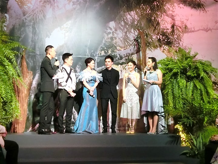 ทำตาสองชั้น